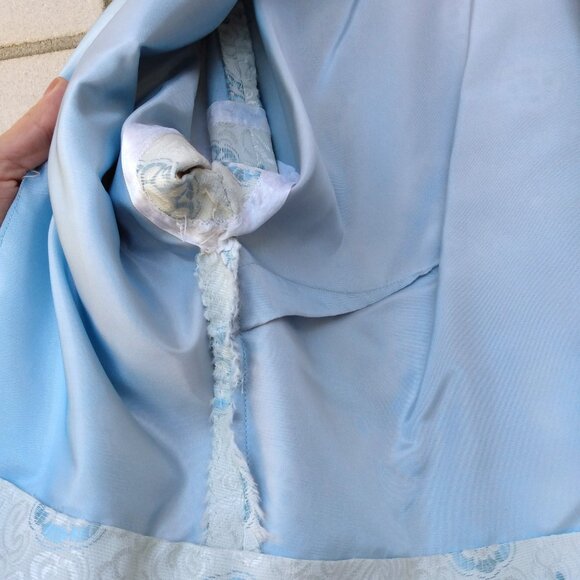 Vintage 60s Blue Silver Bolero Dress Jacket 42"B Rockabilly Shiny Brocade - Picture 4 of 13